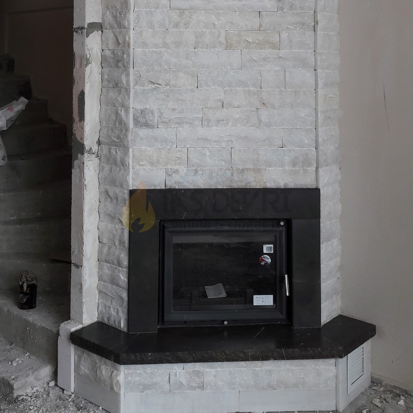 TD-Straight Wood-Burning Fireplace 21
