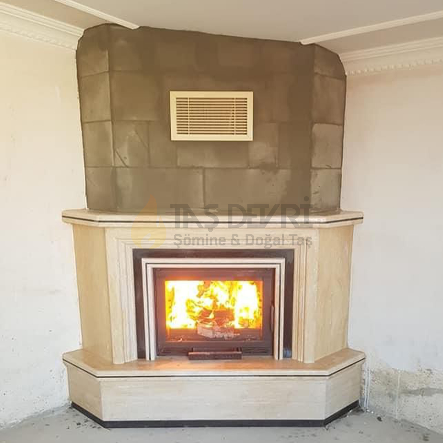 Corner Wood-Burning Fireplace 23