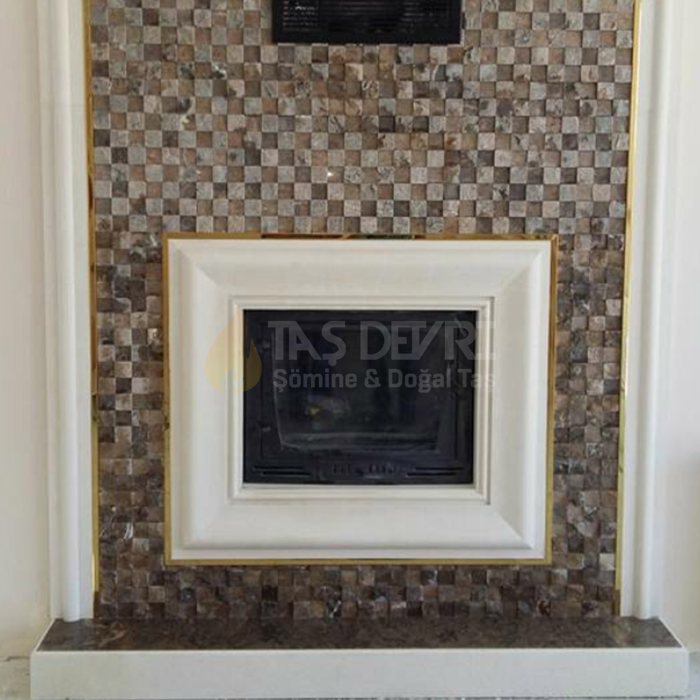 TD-Straight Wood-Burning Fireplace 52