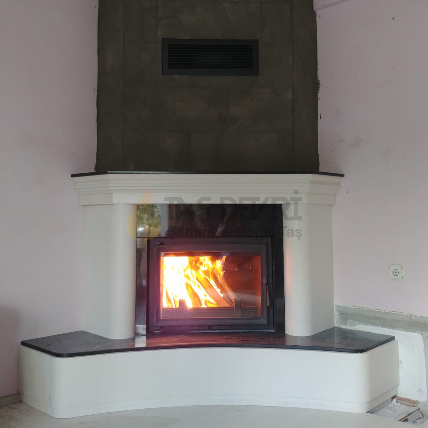 Corner Wood-Burning Fireplace 54