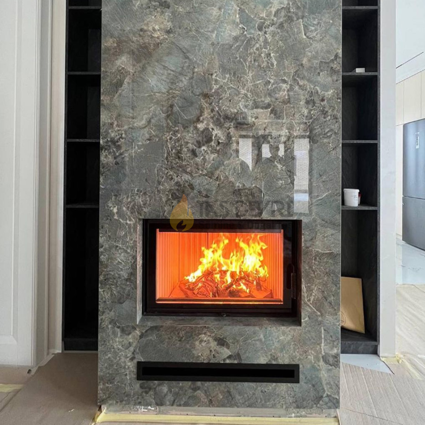TD-Straight Wood-Burning Fireplace 56