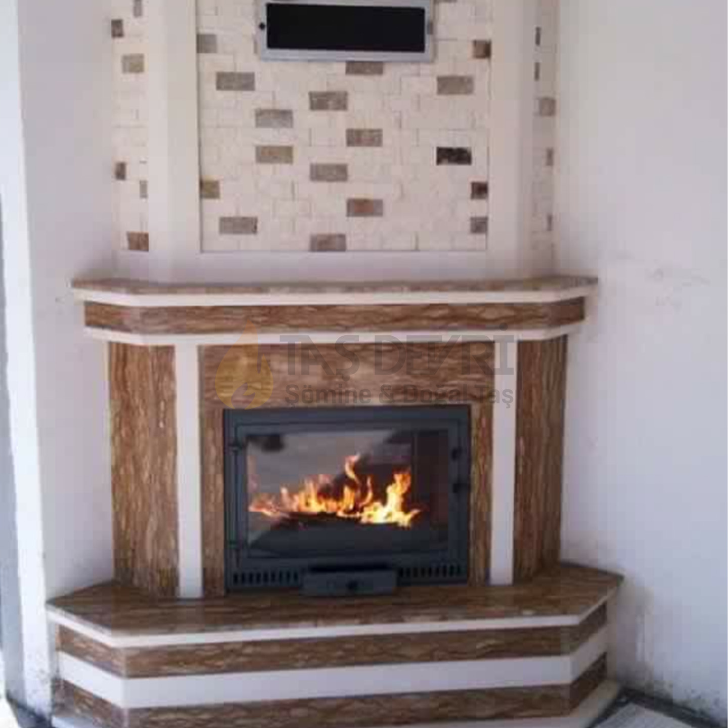 Corner Wood-Burning Fireplace 59