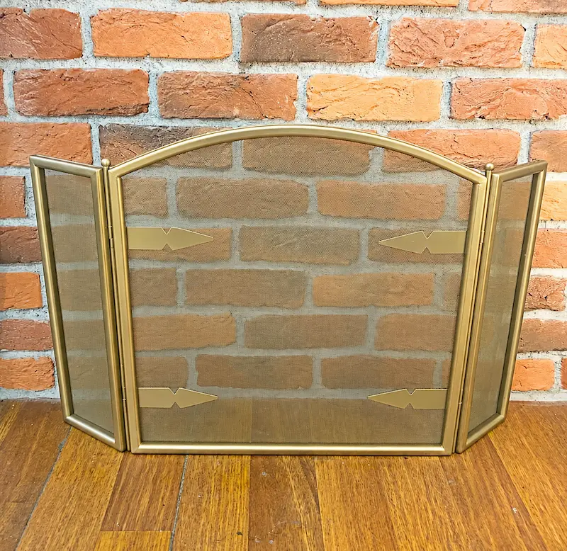 Oval Kanatlı Gold Renk Şömine Önü Siperlik - 80 x 55 cm